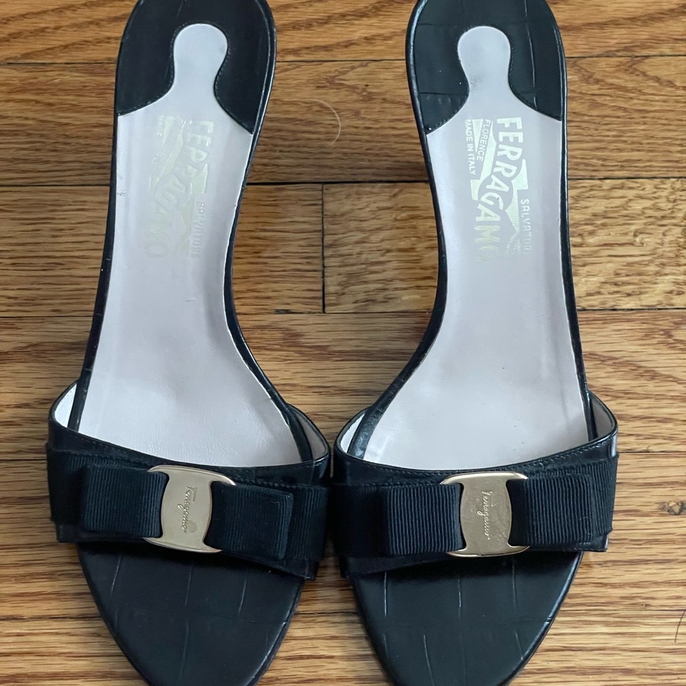 Salvatore Ferragamo Black Sandals Luxurious Design